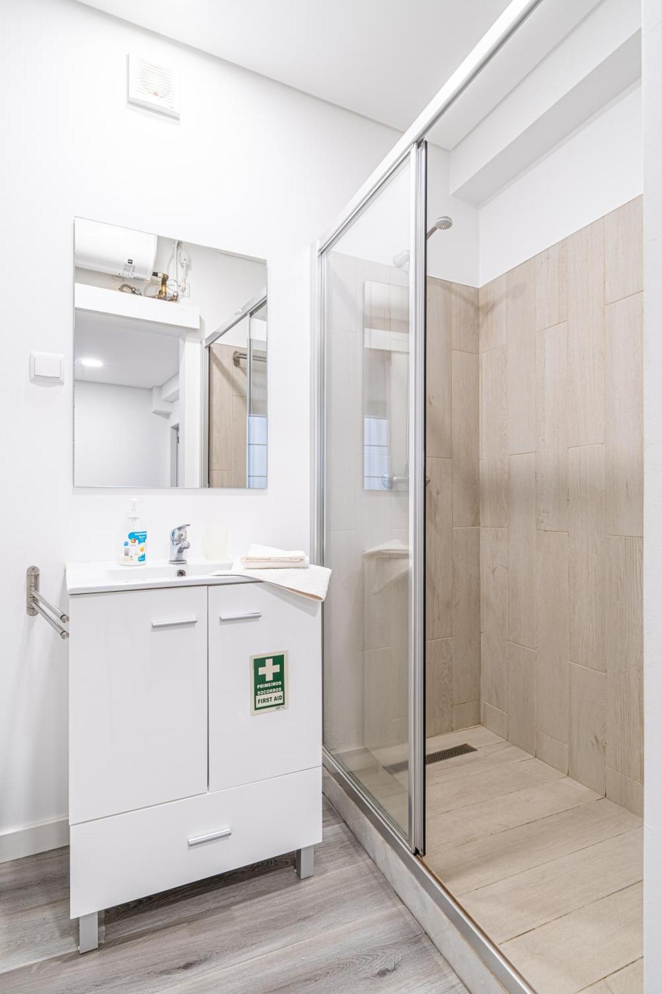 Tanoeiros Apartments فونشال المظهر الخارجي الصورة