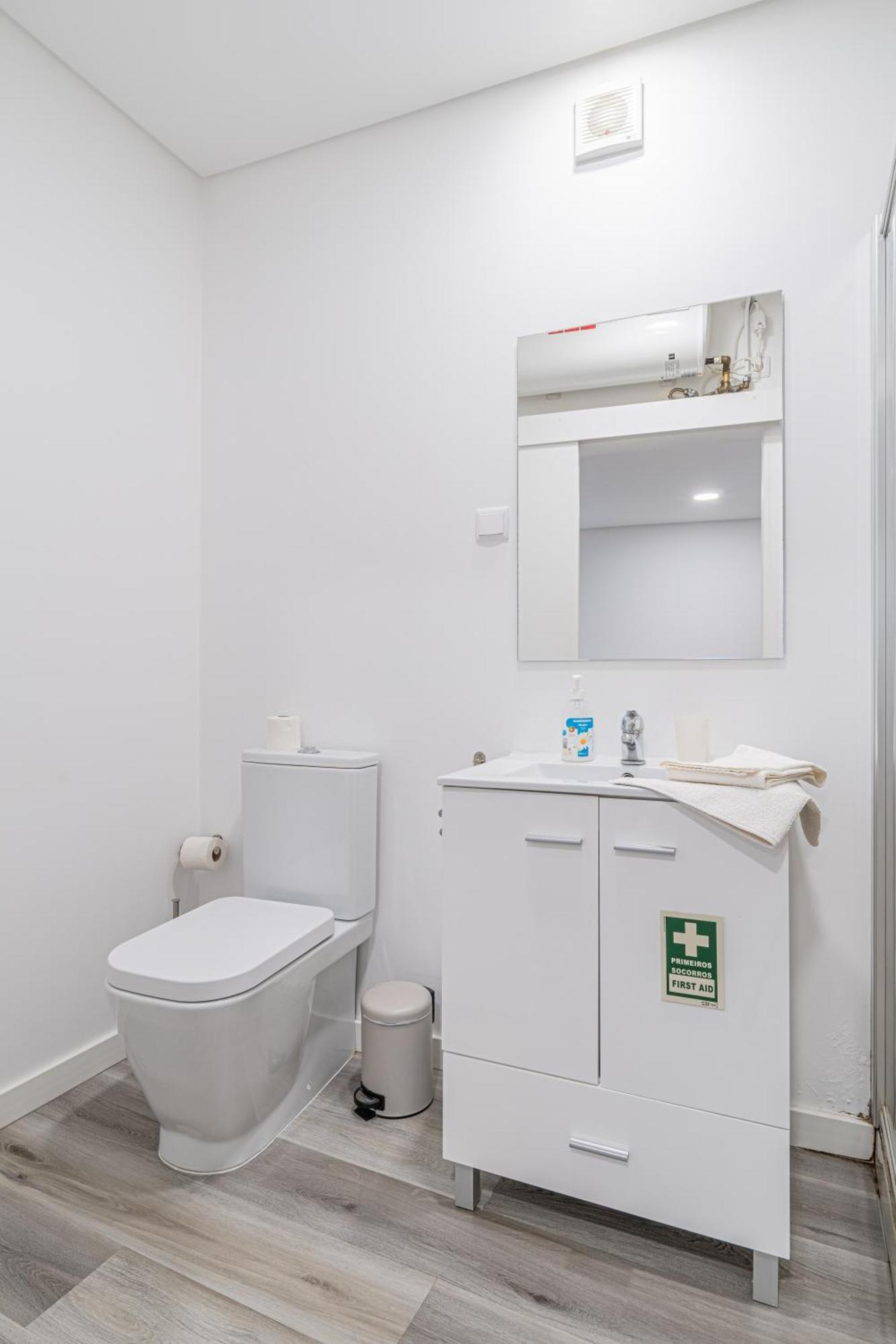 Tanoeiros Apartments فونشال المظهر الخارجي الصورة